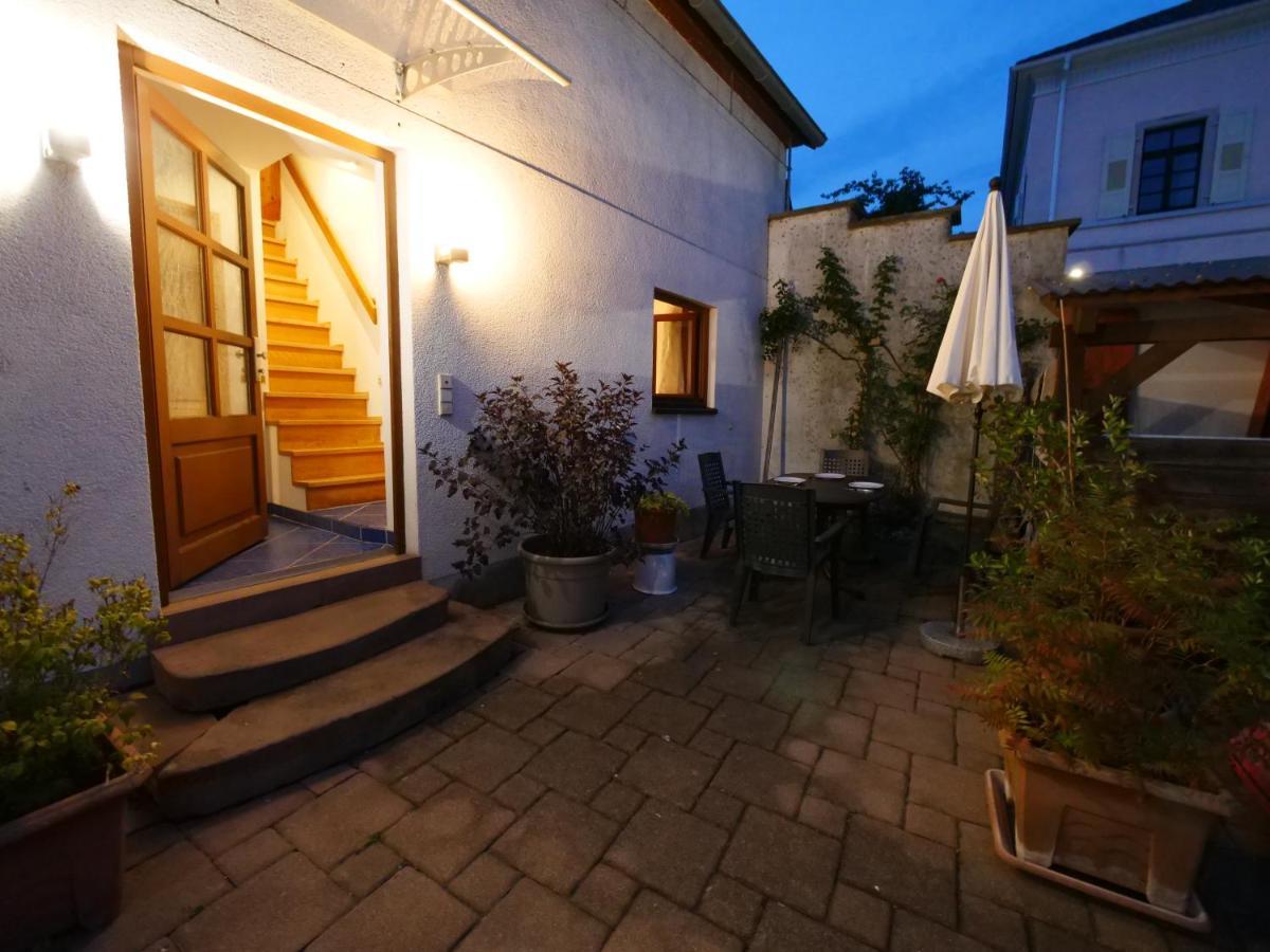 Fachwerkhaus in ruhiger Altstadt by Rabe - free Netflix&eigene Terrasse Karlsruhe Exterior foto